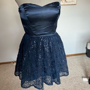 Lily Rose sized 13 dress